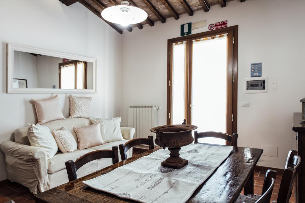 Апартаменты Borgo Del Faggio Монтепульчано Экстерьер фото