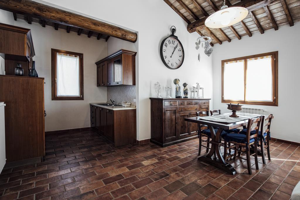Апартаменты Borgo Del Faggio Монтепульчано Экстерьер фото